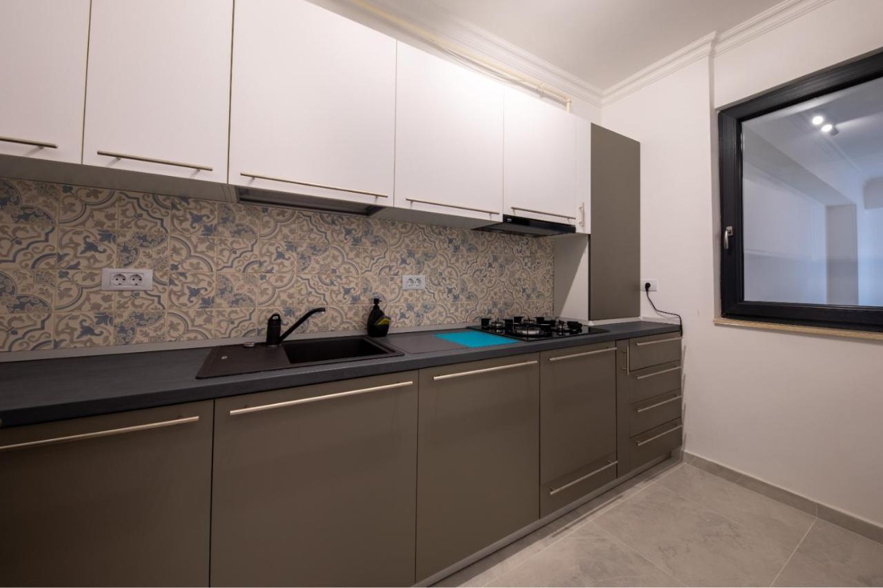 Aurora Apartments Mamaia Bagian luar foto